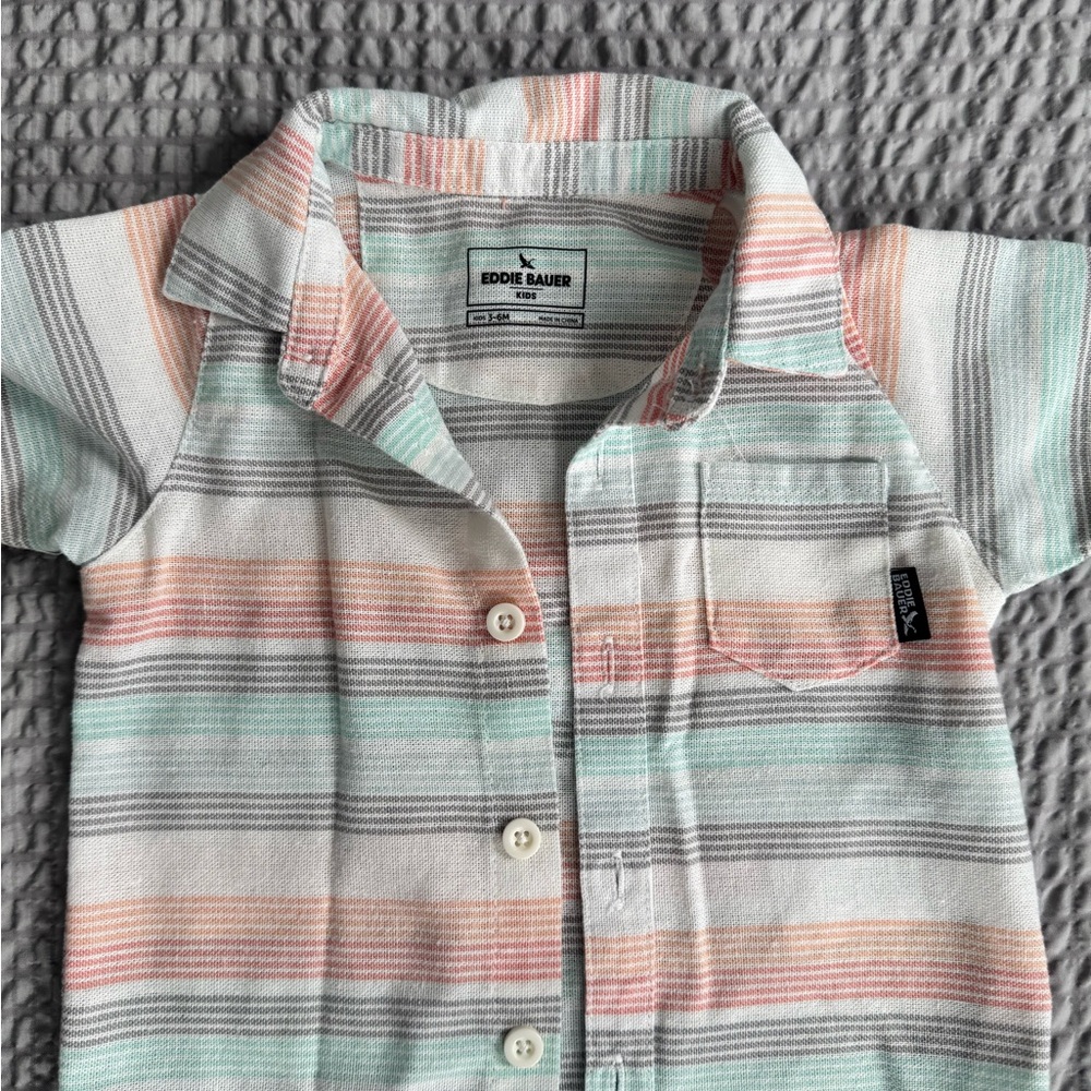 ⚠️Eddie Bauer Shirt and Blue Shorts Set⚠️ - Picture 3 of 3